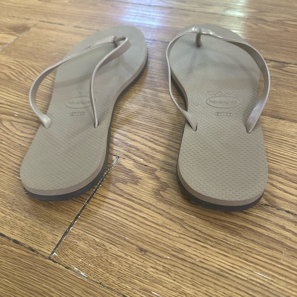 Havaianas Thin Tan Flip Flops 11/12 41-42 - Picture 3 of 4